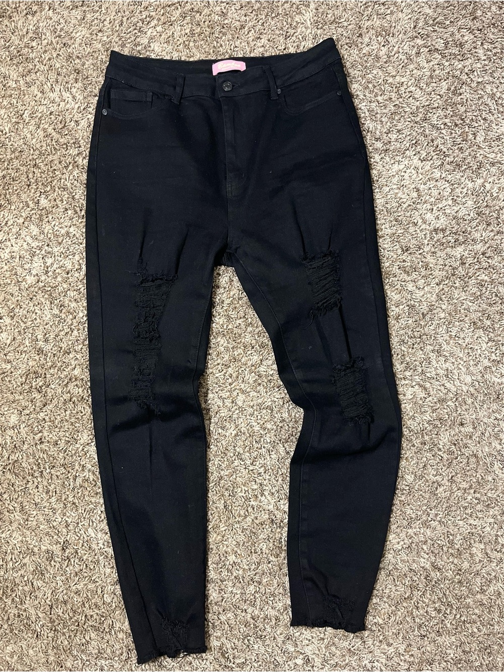 Black Distressed Men’s Jeans